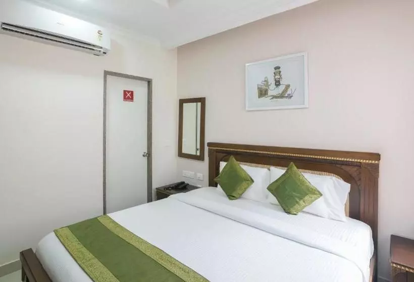 هتل Treebo Trend Madras Inn