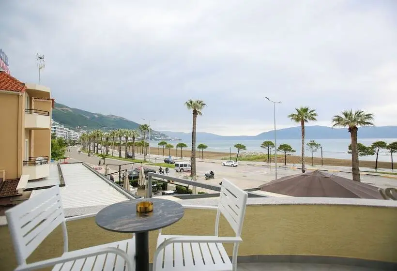 هتل Vala Boutique