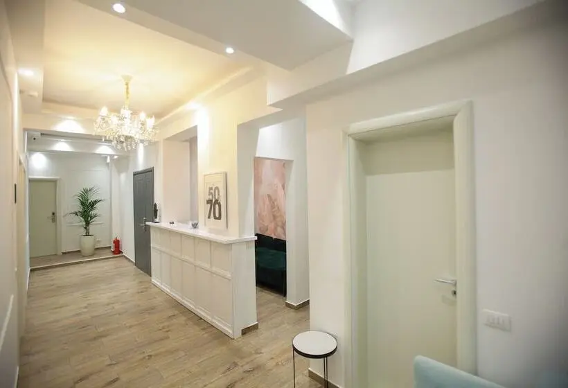 هتل Vala Boutique