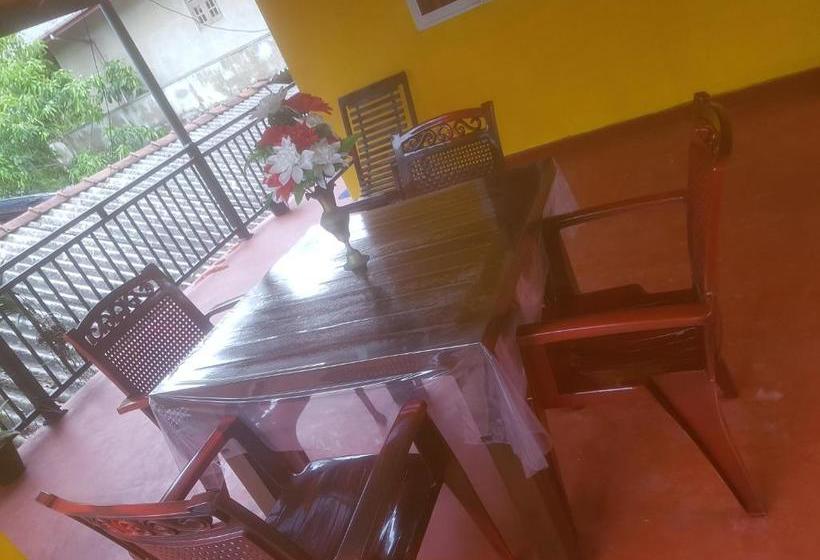 Pensione Ayesha Dream Villa