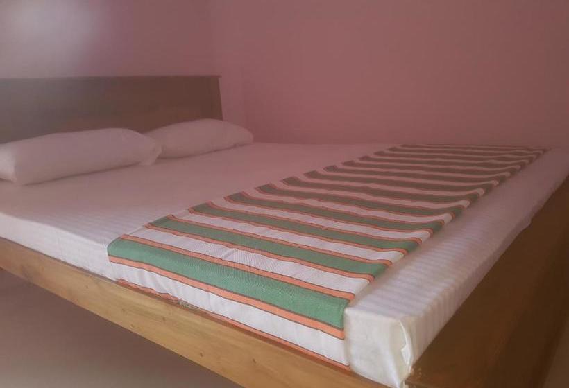 Pensione Ayesha Dream Villa