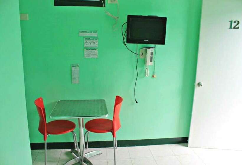 Pensjonat Bulalo Mangrove Inn