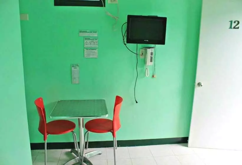 Majatalo Bulalo Mangrove Inn