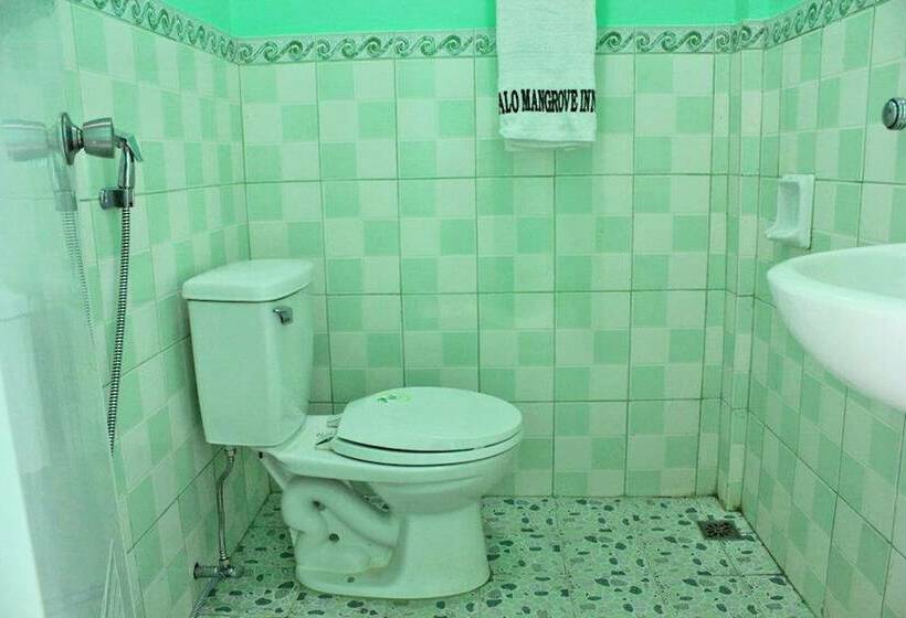 Pensjonat Bulalo Mangrove Inn