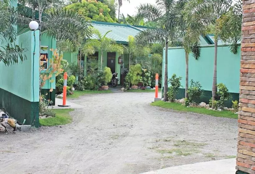 Majatalo Bulalo Mangrove Inn