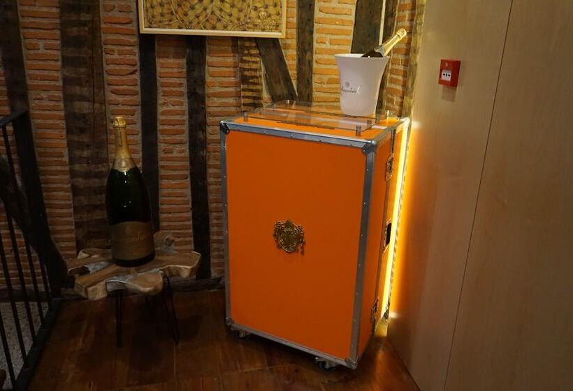 펜션 Muralha Charm House