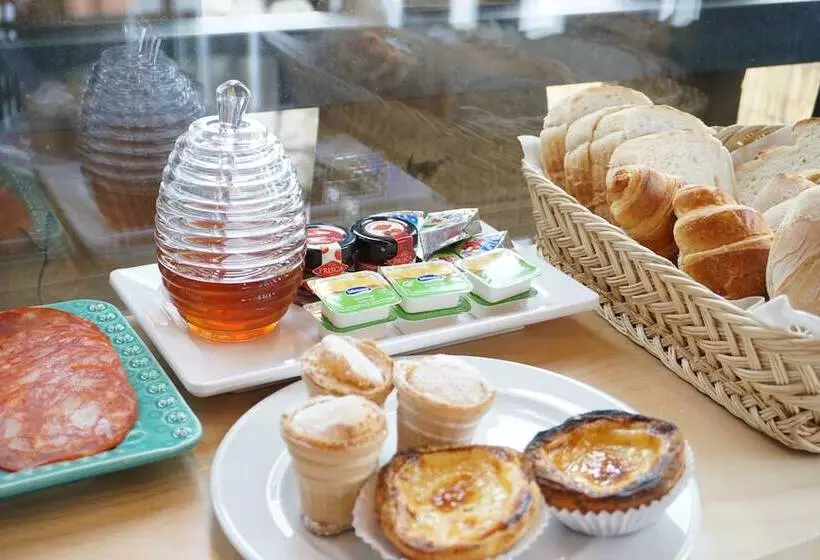 Majatalo Muralha Charm House