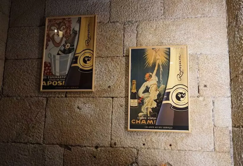 Majatalo Muralha Charm House