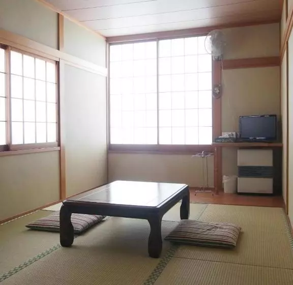 Ryokan Japanesestyle Pension Hoshikawa
