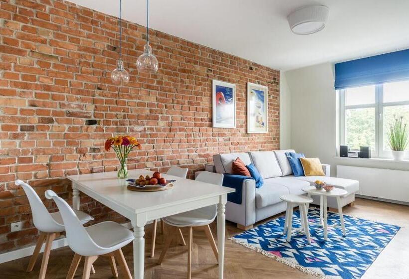 Sanhaus Apartments Parkowa 44