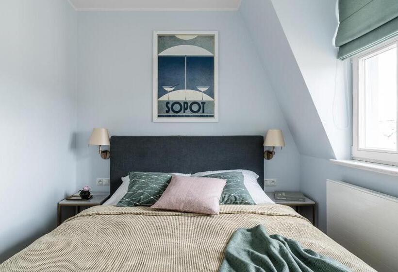 Sanhaus Apartments Parkowa 44