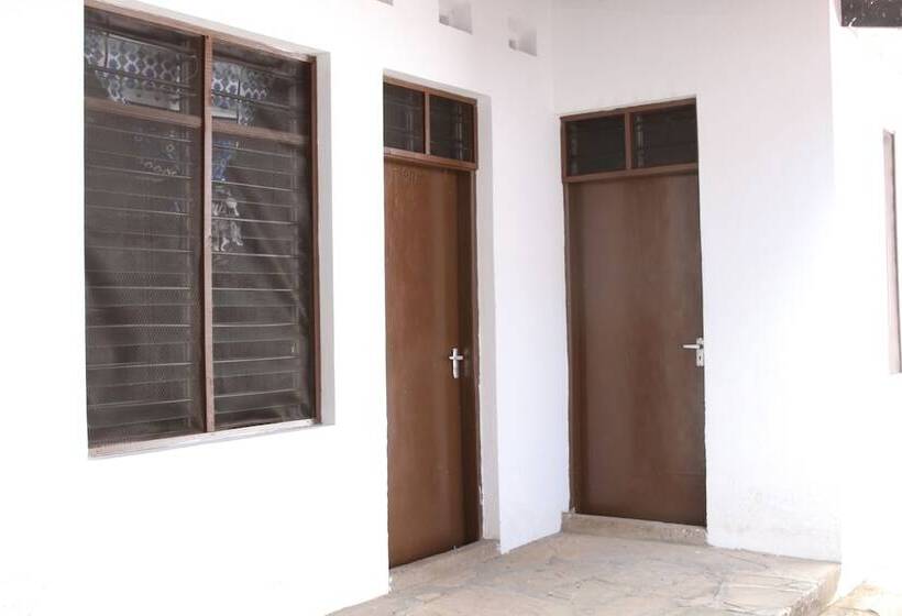 هاستل Buddha S Tree Backpackers Adults Only