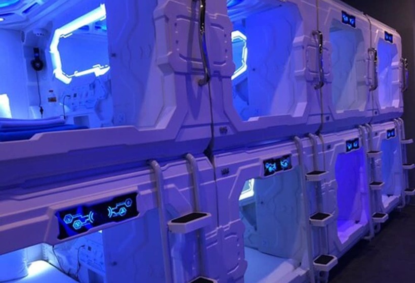 הוסטל Digital Airport