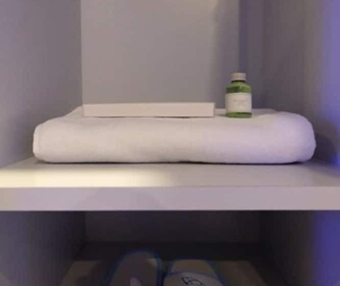 הוסטל Digital Airport