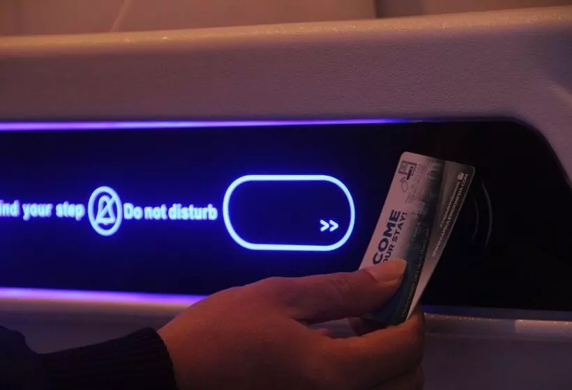 ユースホステル Digital Airport