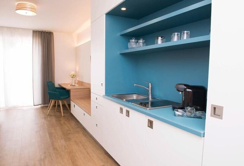 Apartment Boardinghouse On Teuto