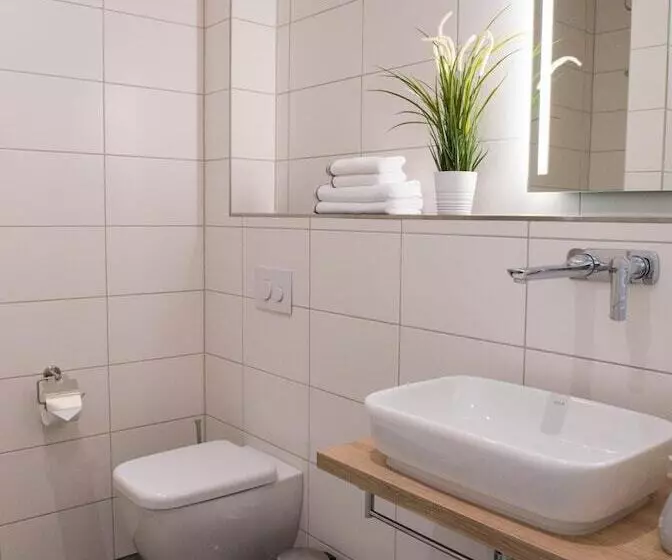 Apartment   Boardinghouse On Teuto