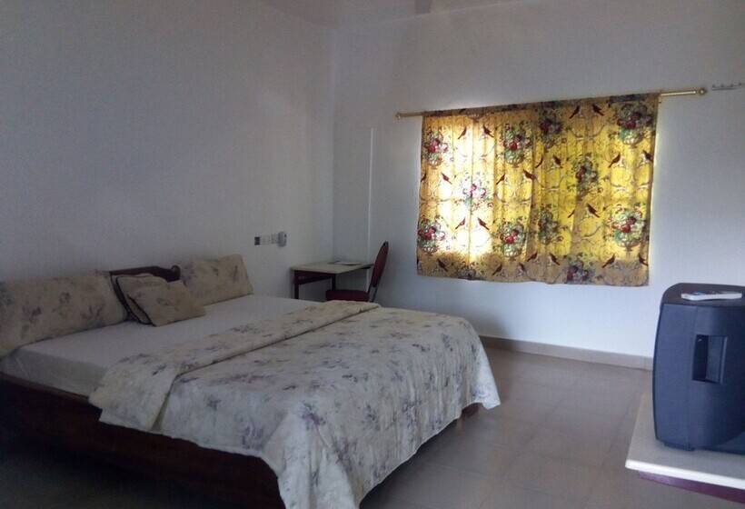 Bed & Breakfast Batavia Lodge