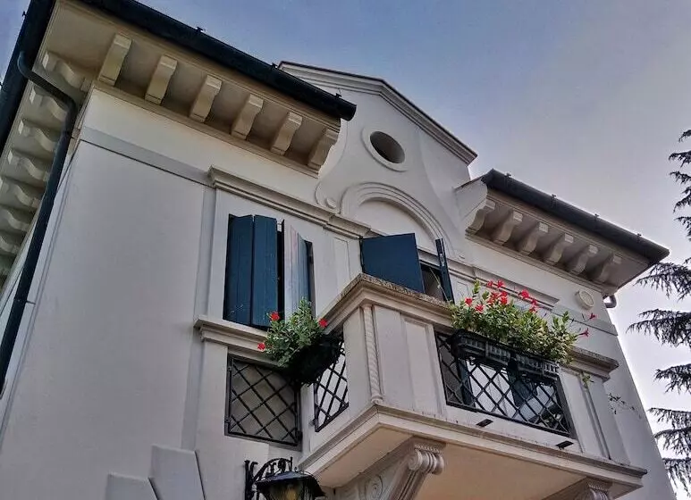 ベッドアンドブレックファースト Relais Toti Beb Bed E Breakfast