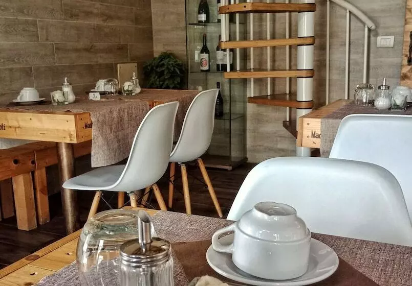 ベッドアンドブレックファースト Relais Toti Beb Bed E Breakfast