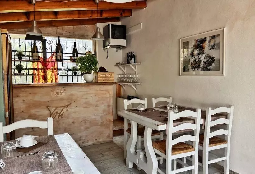 ベッドアンドブレックファースト Relais Toti Beb Bed E Breakfast