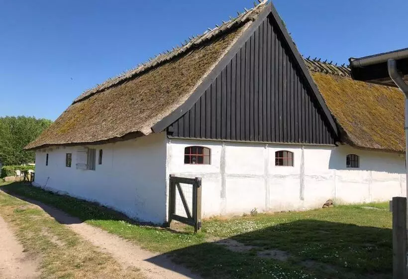 Aamiaismajoitus (B&B) Strågården Nyord