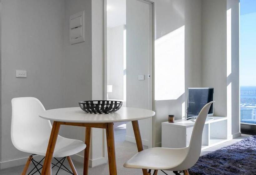 Dreamhost Apartments At Collins