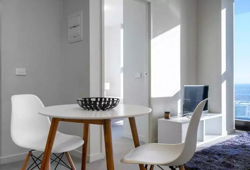 Dreamhost Apartments At Collins