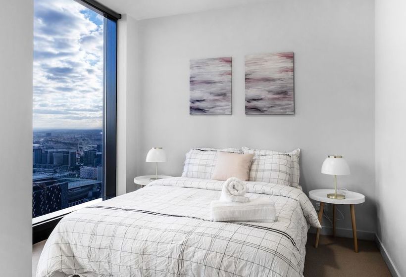 Dreamhost Apartments At Collins