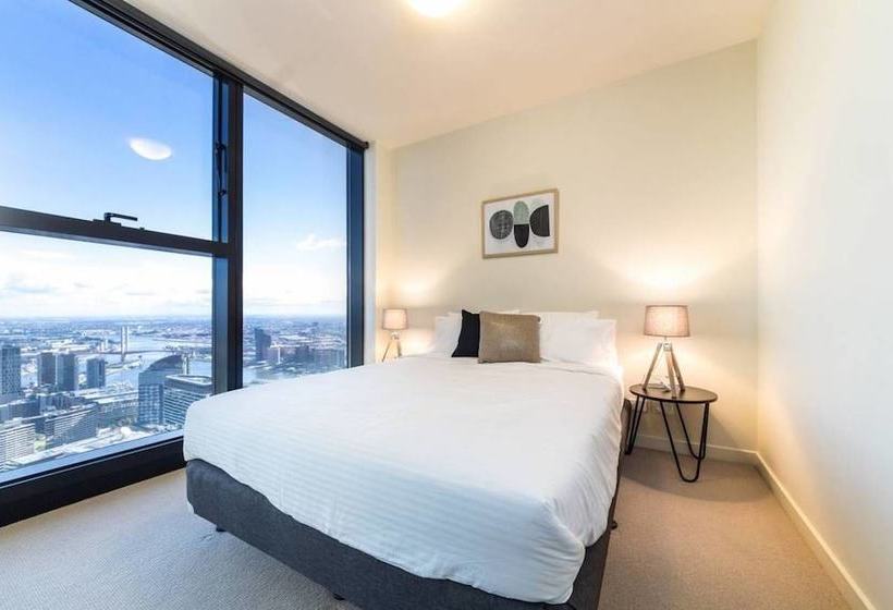 Dreamhost Apartments At Collins