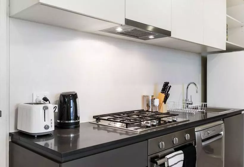 Dreamhost Apartments At Collins