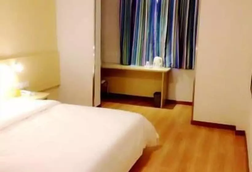 هتل 7 Days Inn