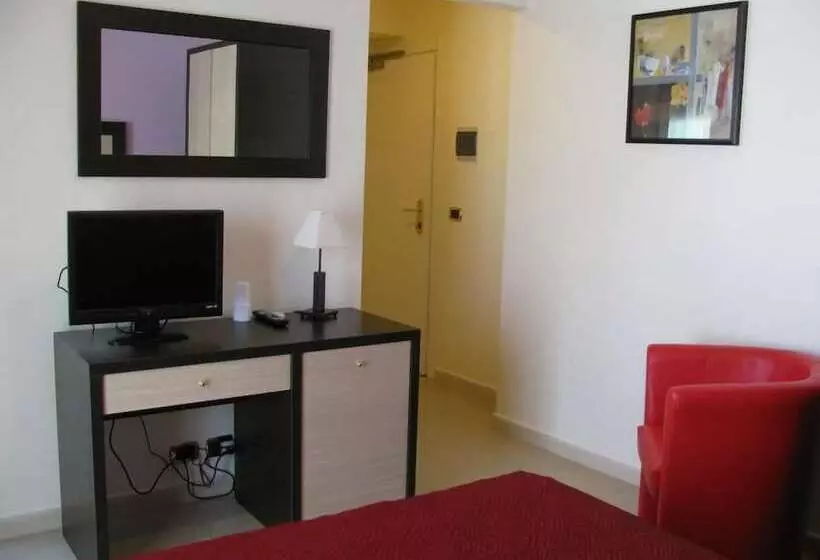 Hotelli Albergo Roma