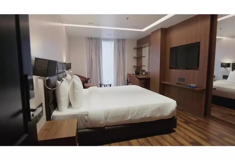 ホテル Grand Dhillon