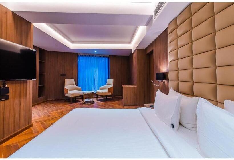 호텔 Grand Dhillon