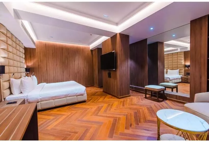 ホテル Grand Dhillon