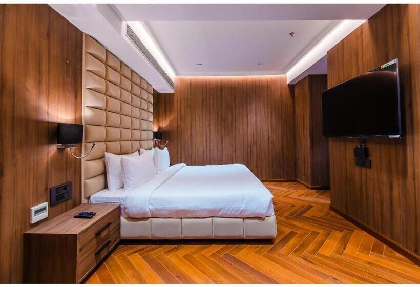 호텔 Grand Dhillon