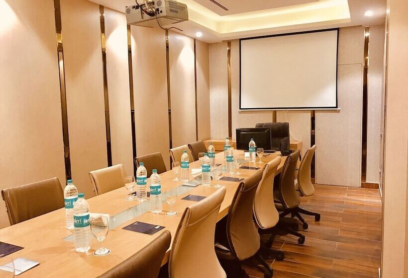 هتل Jrd Pride Business