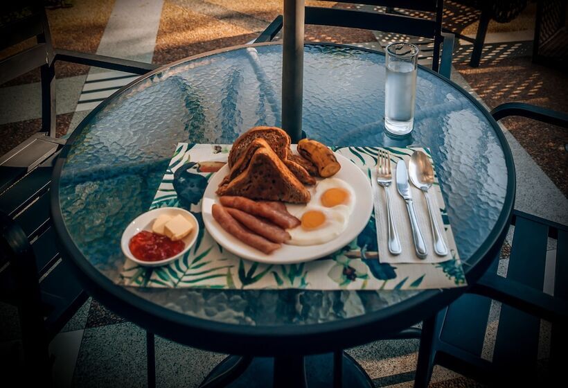 هتل Pearl Vista De Coron Resort