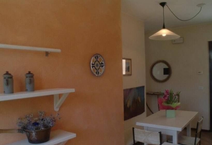 هتل روستایی Agriturismo Grillo Iole Winery