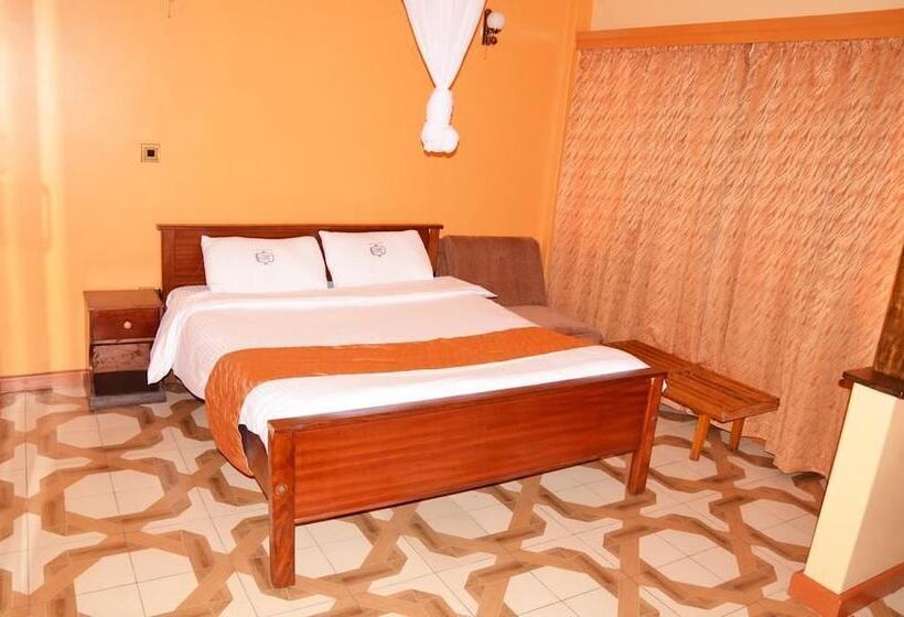 هتل United Kenya Club