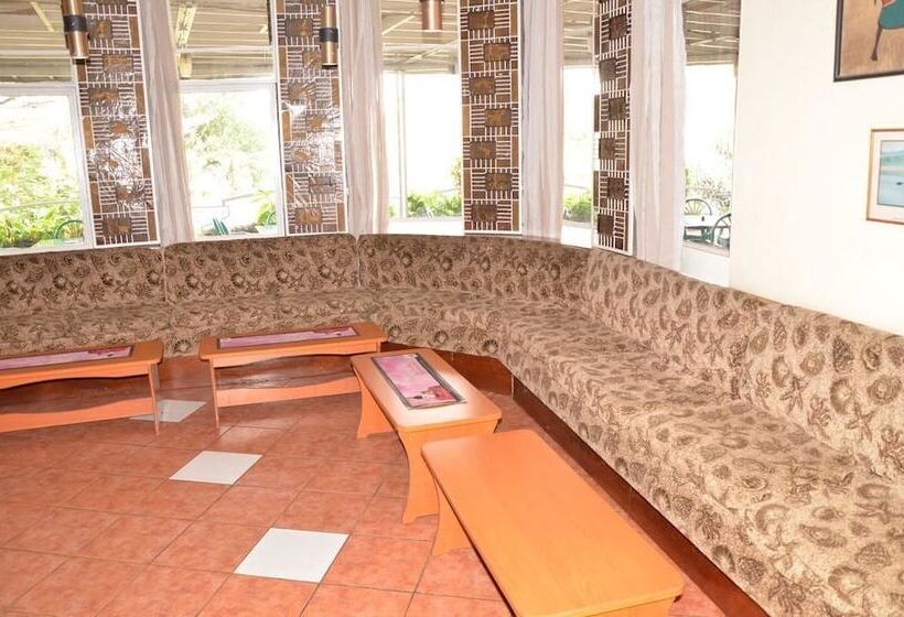 هتل United Kenya Club