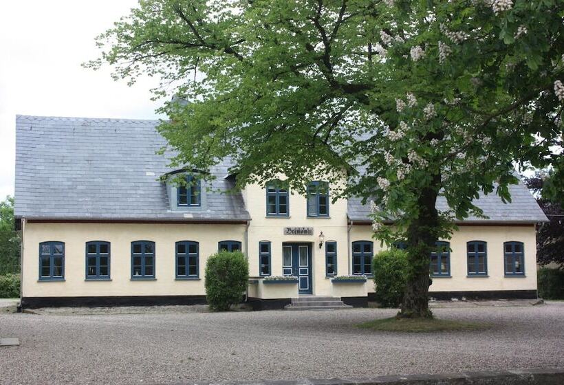 פנסיון Bremsmaj Farm Holiday