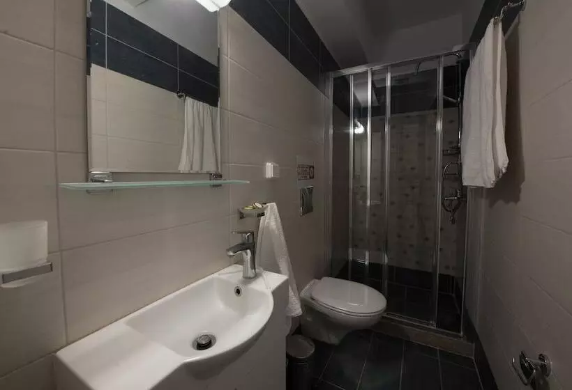 ペンション Elena