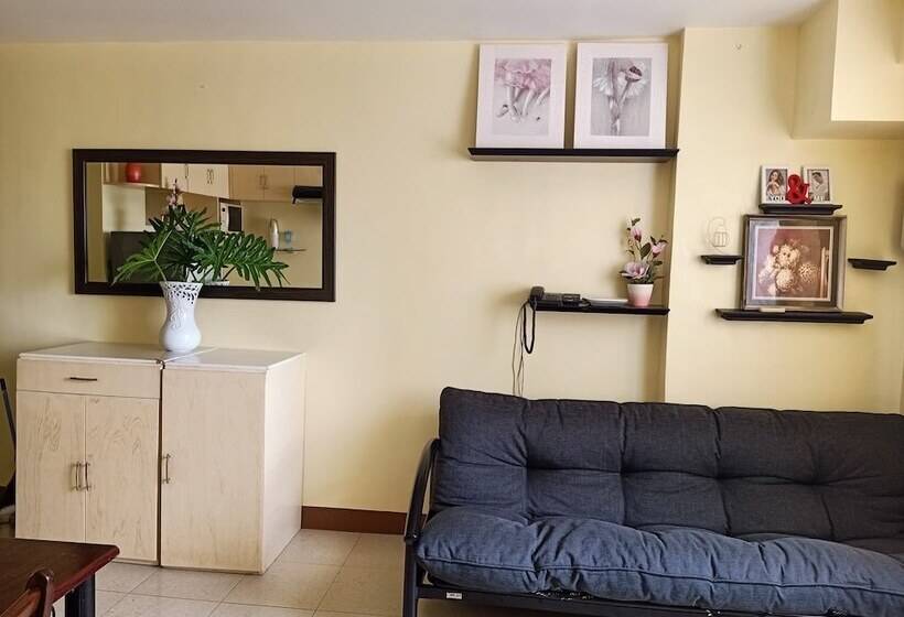 Ridgewood Towers Condotel