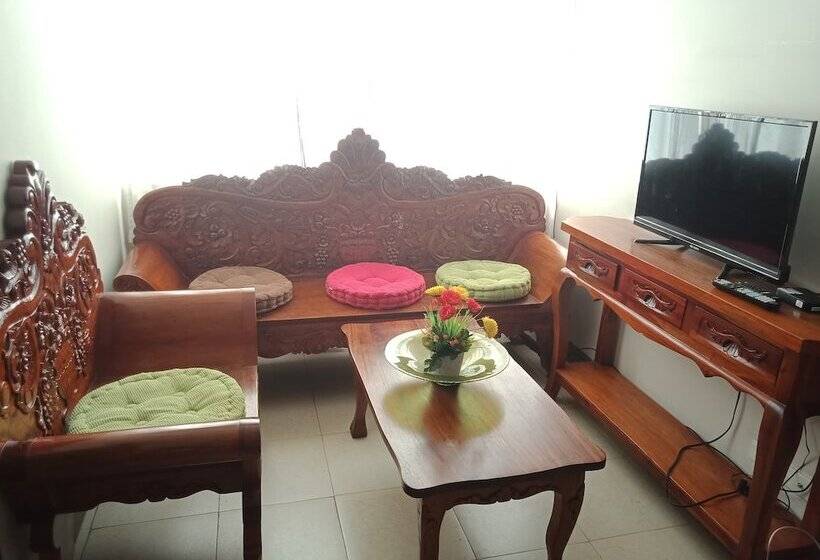 Ridgewood Towers Condotel