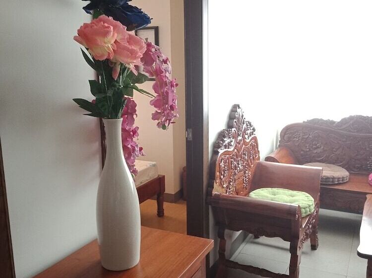 Ridgewood Towers Condotel