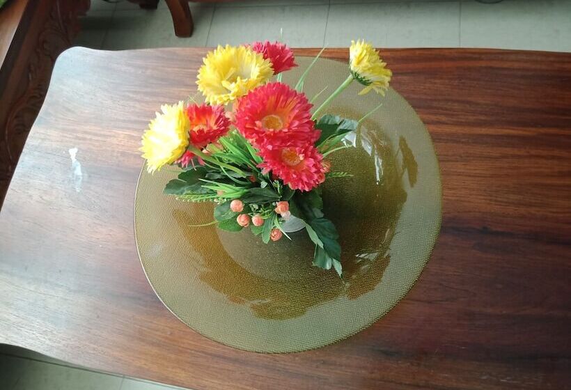 Ridgewood Towers Condotel