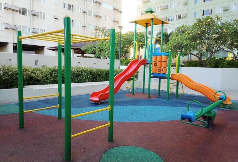 Ridgewood Towers Condotel