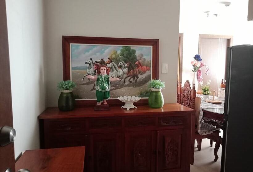 Ridgewood Towers Condotel